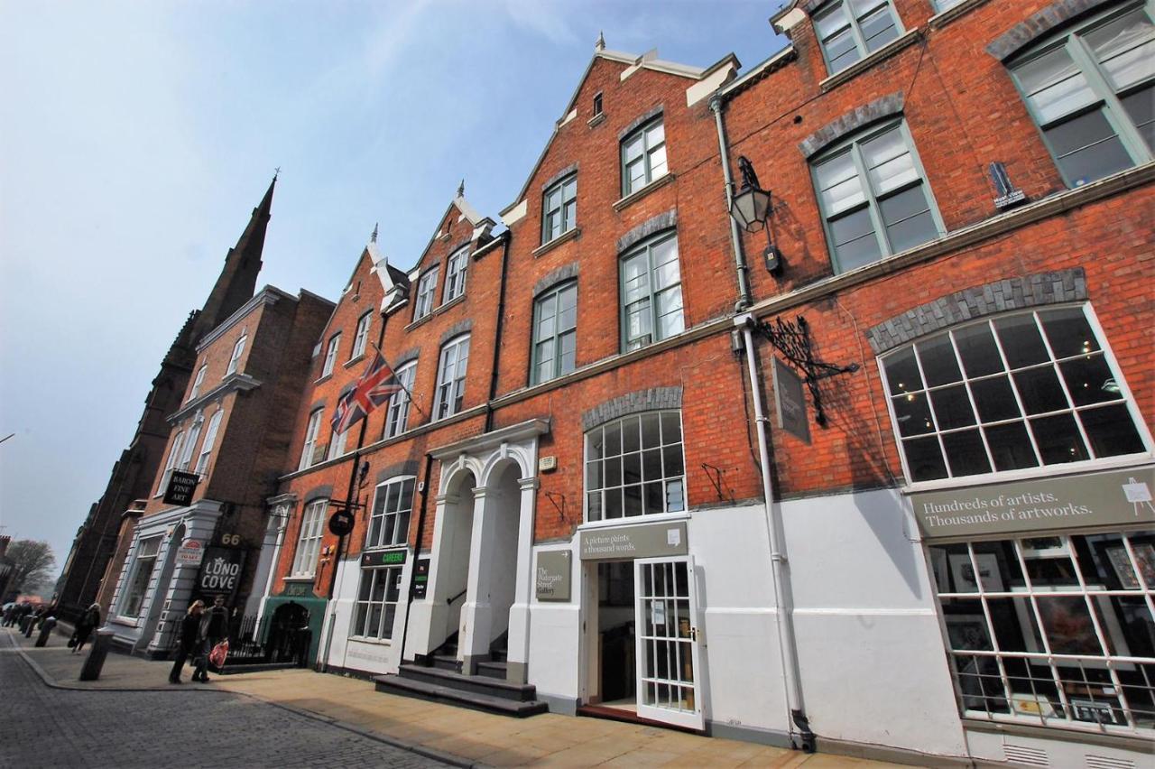 Watergate Penthouse - New 2 Bed Luxury Apartment In City Centre チェスター エクステリア 写真