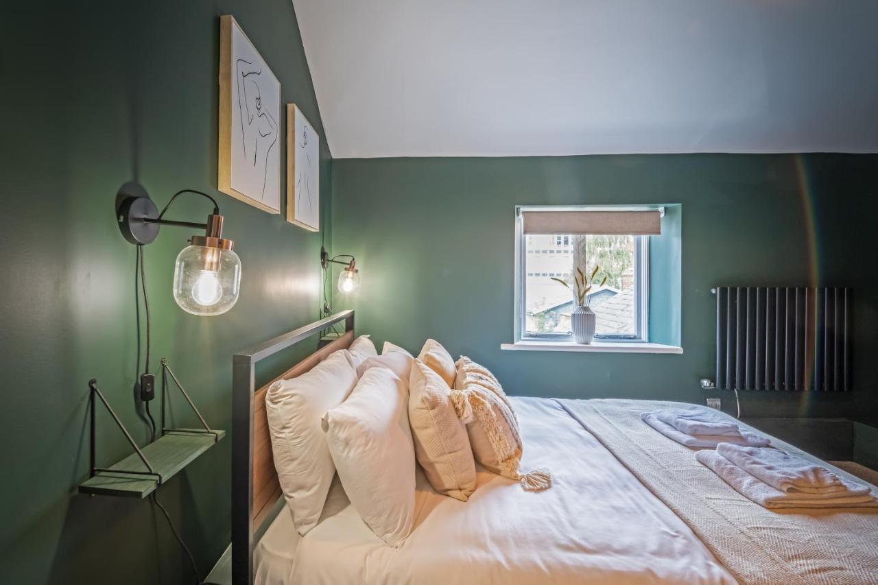 Watergate Penthouse - New 2 Bed Luxury Apartment In City Centre チェスター エクステリア 写真