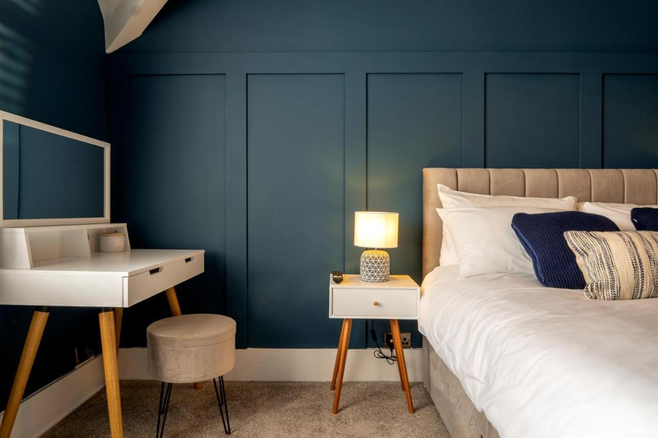 Watergate Penthouse - New 2 Bed Luxury Apartment In City Centre チェスター エクステリア 写真